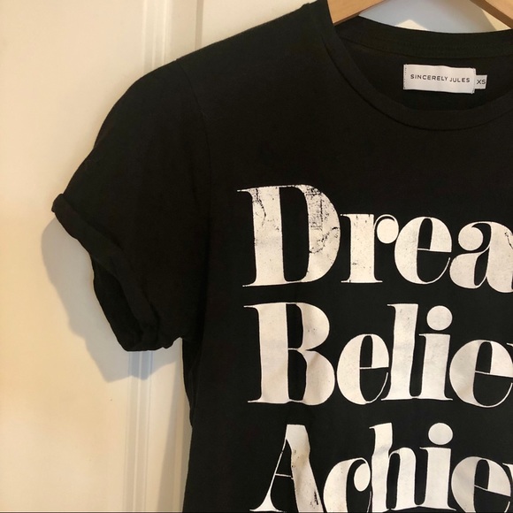 Sincerely Jules Graphic Tee - Picture 3 of 5